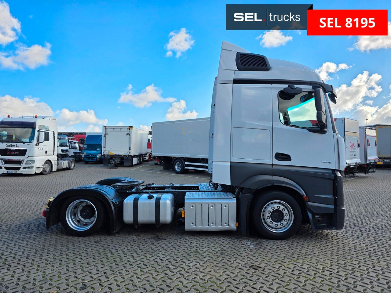 Mercedes-Benz Actros 1845 / Retarder / 2 Tanks / Standklima - Trattore stradale: foto 4 Mercedes-Benz Actros 1845 / Retarder / 2 Tanks / Standklima - Trattore stradale: foto 4
