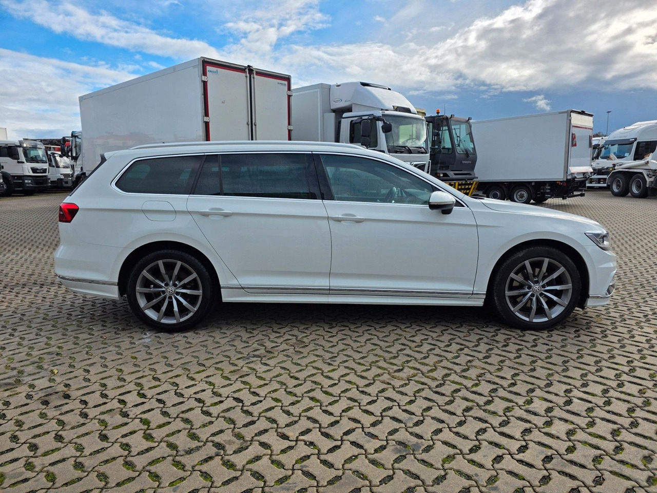 Volkswagen Passat Variant Highline BMT/Start-Stopp - Station wagon: foto 4 Volkswagen Passat Variant Highline BMT/Start-Stopp - Station wagon: foto 4