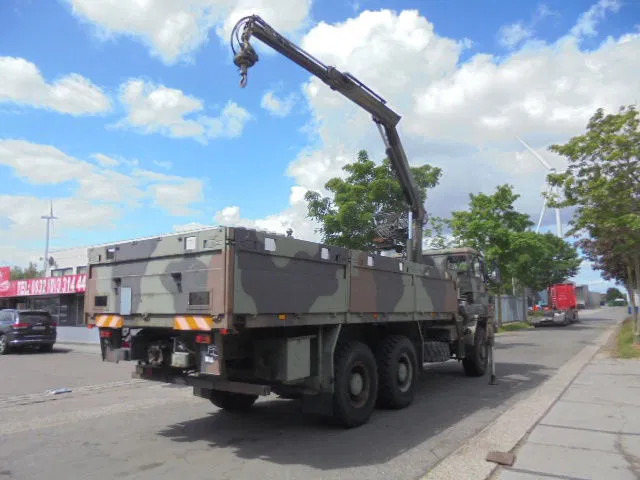 DAF 6X6 + HIAB CRANE - Camion con gru: foto 3 DAF 6X6 + HIAB CRANE - Camion con gru: foto 3