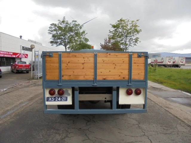 Autocarro con pianale/ Cassone fisso DAF A16DD456: foto 6 Autocarro con pianale/ Cassone fisso DAF A16DD456: foto 6