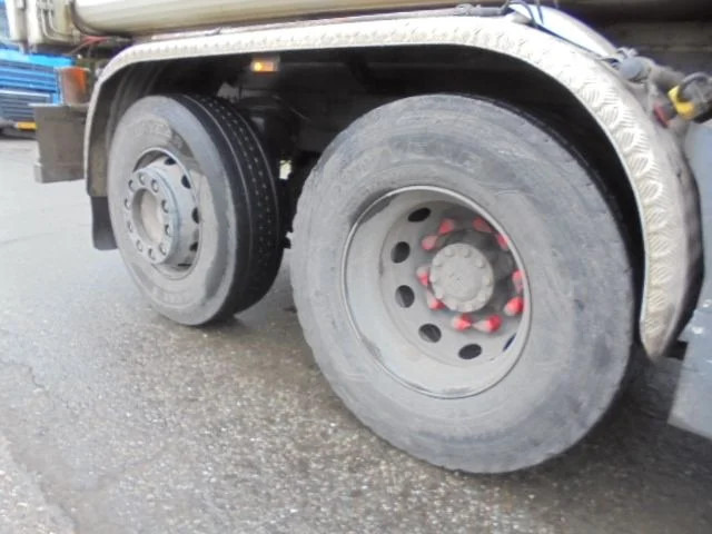 Camion immondizia DAF CF 75.250 FAN 6X2: foto 9