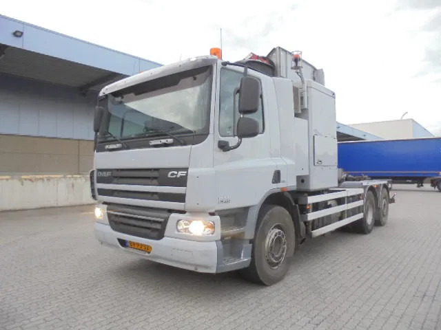 DAF CF 75 250 NL TRUCK - Camion immondizia: foto 1 DAF CF 75 250 NL TRUCK - Camion immondizia: foto 1