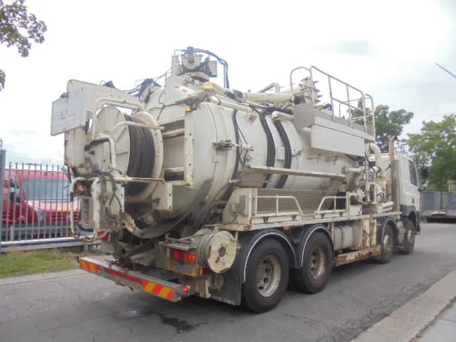 DAF CF 85.410 8X4 BLADGEVEERD - Autospurgo: foto 5 DAF CF 85.410 8X4 BLADGEVEERD - Autospurgo: foto 5