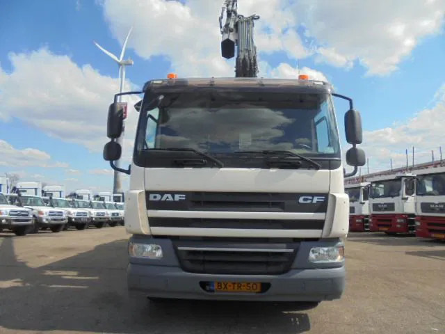 DAF FAN CF75-250 6X2 - Camion immondizia: foto 2 DAF FAN CF75-250 6X2 - Camion immondizia: foto 2