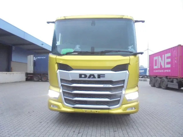 DAF XD 260 FA DEMO RHD - Autocarro telaio: foto 2 DAF XD 260 FA DEMO RHD - Autocarro telaio: foto 2