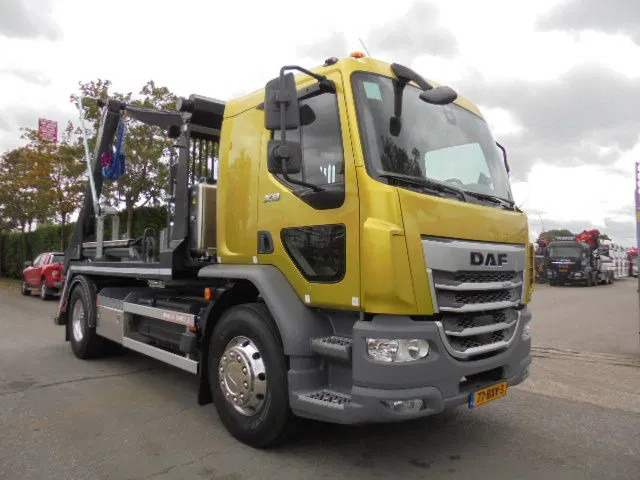 DAF XD XB 290 NIEUW MET FABRIEKS GARANTIE - Autocarro multibenna: foto 3 DAF XD XB 290 NIEUW MET FABRIEKS GARANTIE - Autocarro multibenna: foto 3