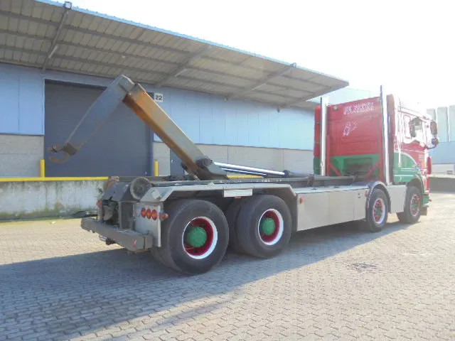 DAF XF 105 410 FAD 8X4 STEEL SUSPENSION - Autocarro scarrabile: foto 4 DAF XF 105 410 FAD 8X4 STEEL SUSPENSION - Autocarro scarrabile: foto 4