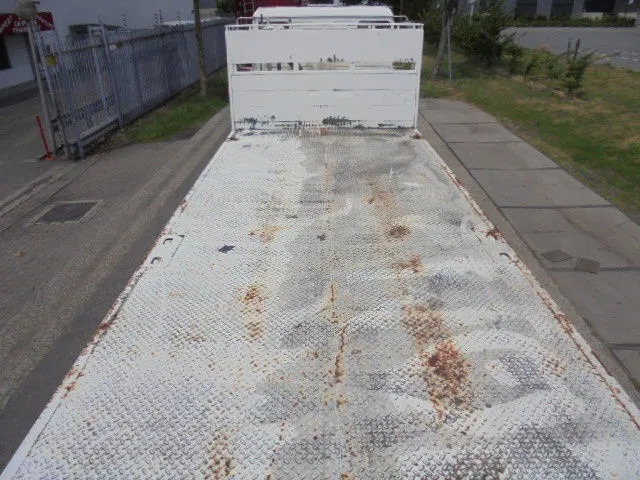 DAF YTZ 2300 6X6 FULL STEEL - Autocarro con pianale/ Cassone fisso: foto 5 DAF YTZ 2300 6X6 FULL STEEL - Autocarro con pianale/ Cassone fisso: foto 5