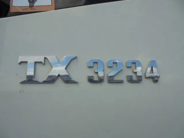 Leasing di Diversen TX 3234 6X4 ONLY EXPORT OUT THE EU FOTON DAIMLER TX 3234 6X4 Diversen TX 3234 6X4 ONLY EXPORT OUT THE EU FOTON DAIMLER TX 3234 6X4: foto 13