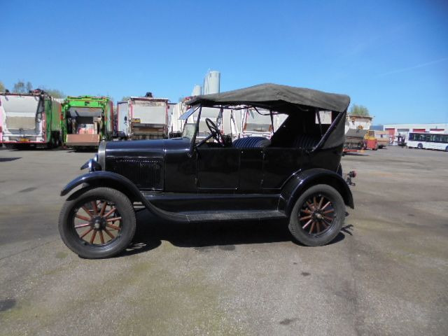 Ford Model T OPEN TOURER - Cabriolet: foto 3 Ford Model T OPEN TOURER - Cabriolet: foto 3