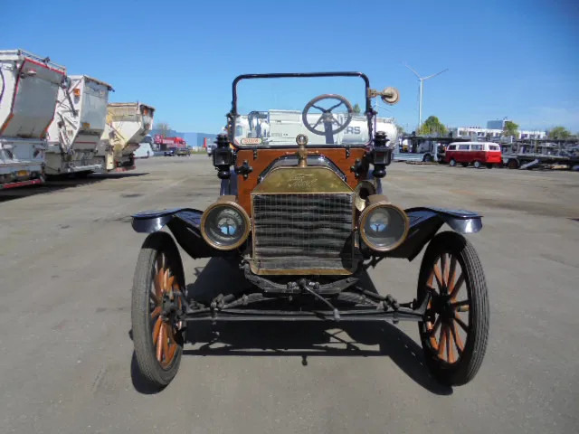 Ford Model T SPEEDSTER - Cabriolet: foto 2 Ford Model T SPEEDSTER - Cabriolet: foto 2