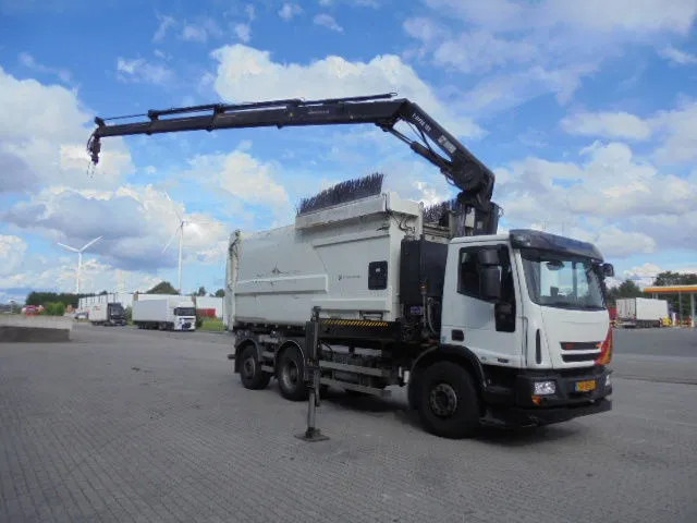Ginaf C 3127 N NL TRUCK - Camion immondizia: foto 2 Ginaf C 3127 N NL TRUCK - Camion immondizia: foto 2