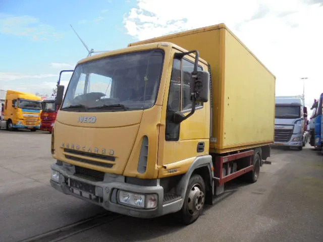 Iveco Eurocargo 75E15 - Autocarro furgonato: foto 1 Iveco Eurocargo 75E15 - Autocarro furgonato: foto 1
