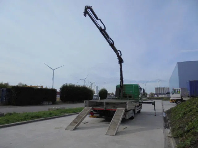 MAN TGL 12.220 NL TRUCK - Camion con gru: foto 2 MAN TGL 12.220 NL TRUCK - Camion con gru: foto 2