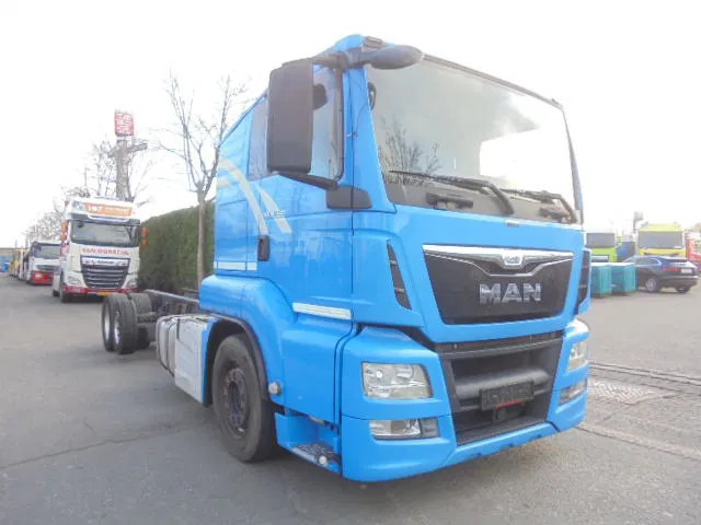 MAN TGS 23.440 6X2 RETARDER - Camion bisarca: foto 3 MAN TGS 23.440 6X2 RETARDER - Camion bisarca: foto 3