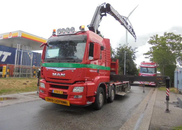 MAN TGS 35.480 LX 8X2 NL KENTEKEN APK 07-26 - Camion con gru: foto 1 MAN TGS 35.480 LX 8X2 NL KENTEKEN APK 07-26 - Camion con gru: foto 1