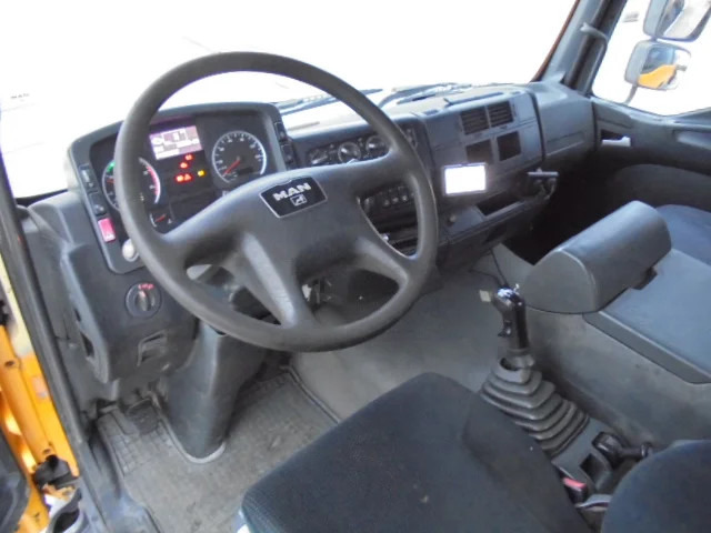 Leasing di MAN TGS 36 .390 8X4 TRIPLE MAN TGS 36 .390 8X4 TRIPLE: foto 13