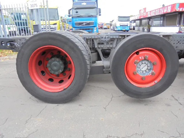 Mercedes-Benz Actros 2340 6X2 EUR 6 - Autocarro trasporto automezzi: foto 4 Mercedes-Benz Actros 2340 6X2 EUR 6 - Autocarro trasporto automezzi: foto 4