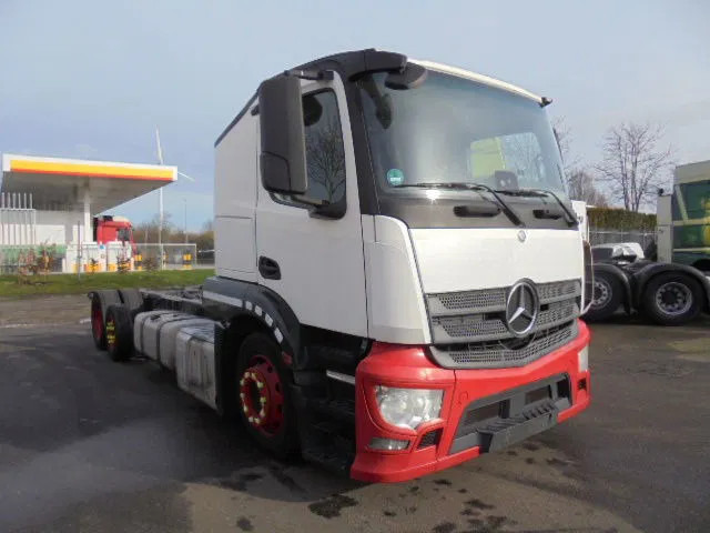Mercedes-Benz Actros 2340 6X2 EUR 6 - Autocarro telaio: foto 3 Mercedes-Benz Actros 2340 6X2 EUR 6 - Autocarro telaio: foto 3