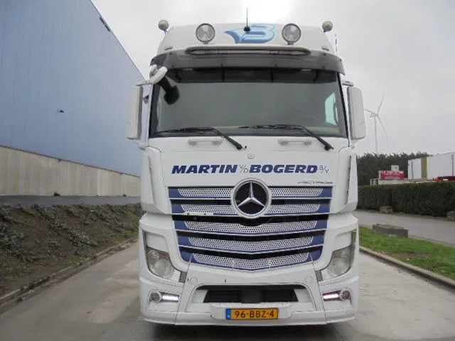 Mercedes-Benz Actros 2542 6X2 - Autocarro telaio: foto 2 Mercedes-Benz Actros 2542 6X2 - Autocarro telaio: foto 2