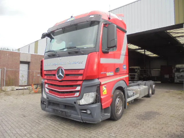 Mercedes-Benz Actros 2542 6X2 ENGINE NOT OK - Autocarro telaio: foto 1 Mercedes-Benz Actros 2542 6X2 ENGINE NOT OK - Autocarro telaio: foto 1