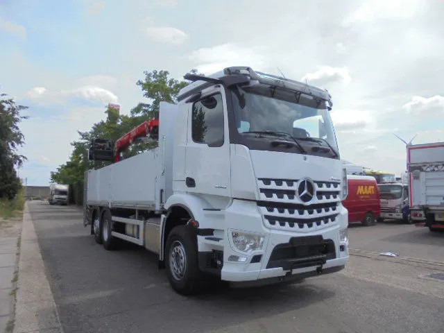 Mercedes-Benz Arocs 2545 + RETARDER 6X2 NEW /DEMO - Camion con gru: foto 5 Mercedes-Benz Arocs 2545 + RETARDER 6X2 NEW /DEMO - Camion con gru: foto 5