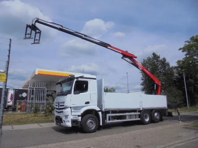 Mercedes-Benz Arocs 2545 + RETARDER 6X2 NEW /DEMO - Camion con gru: foto 1 Mercedes-Benz Arocs 2545 + RETARDER 6X2 NEW /DEMO - Camion con gru: foto 1
