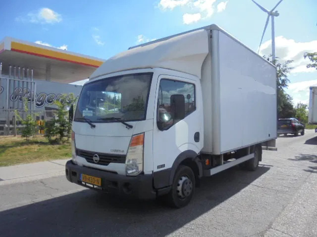 Nissan Cabstar 35.14 - Furgone box: foto 1 Nissan Cabstar 35.14 - Furgone box: foto 1