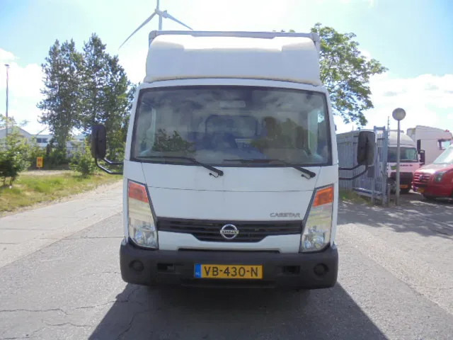 Nissan Cabstar 35.14 - Furgone box: foto 2 Nissan Cabstar 35.14 - Furgone box: foto 2