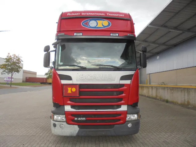 Scania R400 6X2 VOLUME COMBI + RETARDER - Autocarro furgonato: foto 2 Scania R400 6X2 VOLUME COMBI + RETARDER - Autocarro furgonato: foto 2