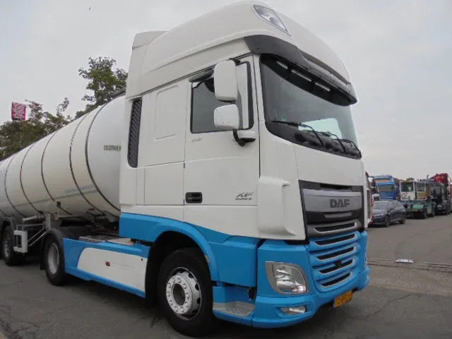 DAF XF 440 SUPER SPACE CAB NL TRUCK - Trattore stradale: foto 2 DAF XF 440 SUPER SPACE CAB NL TRUCK - Trattore stradale: foto 2