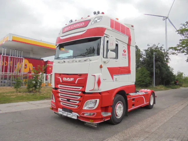 DAF XF 530 SSC INTARDER - Trattore stradale: foto 1 DAF XF 530 SSC INTARDER - Trattore stradale: foto 1