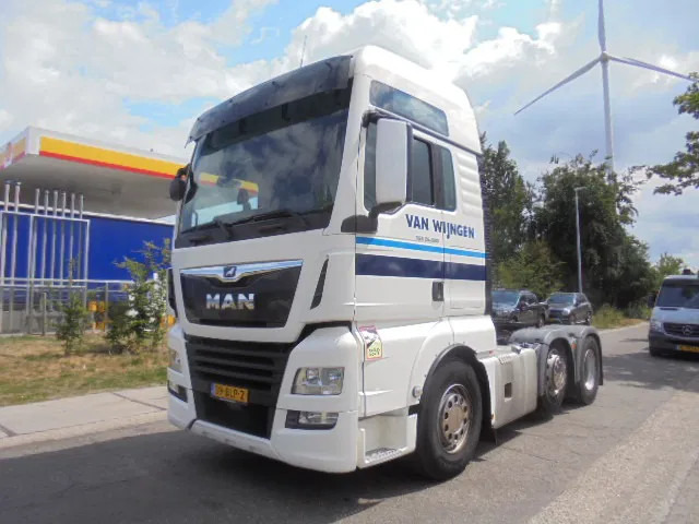 MAN TGX 26.500 XXL TUV APK 02-26 NL TRUCK 16X IN STOCK - Trattore stradale: foto 1 MAN TGX 26.500 XXL TUV APK 02-26 NL TRUCK 16X IN STOCK - Trattore stradale: foto 1