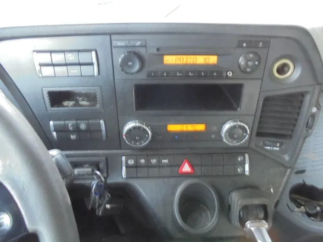 Trattore stradale Mercedes-Benz Actros 1842 LS NL TRUCK: foto 11