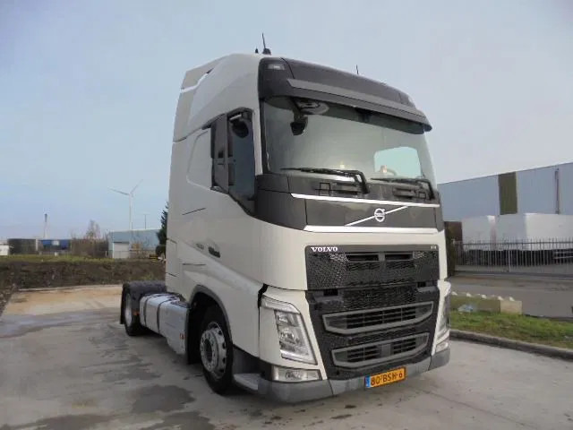Volvo FH 420 MEGA NL TRUCK APK /TUV 01-05-2026 - Trattore stradale: foto 3 Volvo FH 420 MEGA NL TRUCK APK /TUV 01-05-2026 - Trattore stradale: foto 3