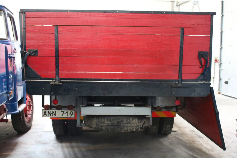 Volvo L 223 Z - Autocarro con pianale/ Cassone fisso: foto 3 Volvo L 223 Z - Autocarro con pianale/ Cassone fisso: foto 3