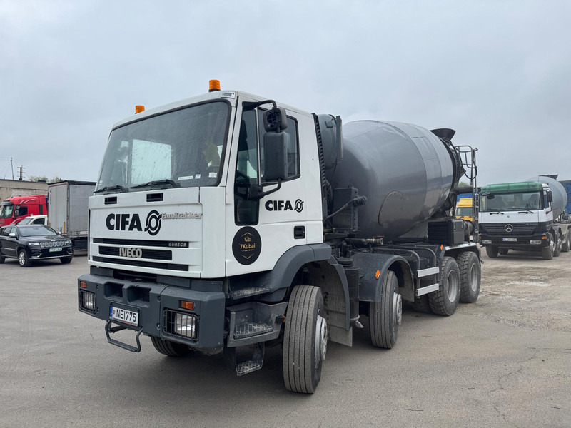 Iveco Eurotraker 340E35, cursor 8 - Autobetoniera: foto 1 Iveco Eurotraker 340E35, cursor 8 - Autobetoniera: foto 1