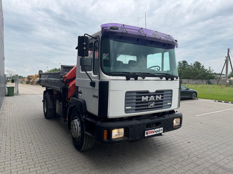 MAN 18.284 + Palfinger PK 9501 - Autocarro ribaltabile, Camion con gru: foto 4 MAN 18.284 + Palfinger PK 9501 - Autocarro ribaltabile, Camion con gru: foto 4