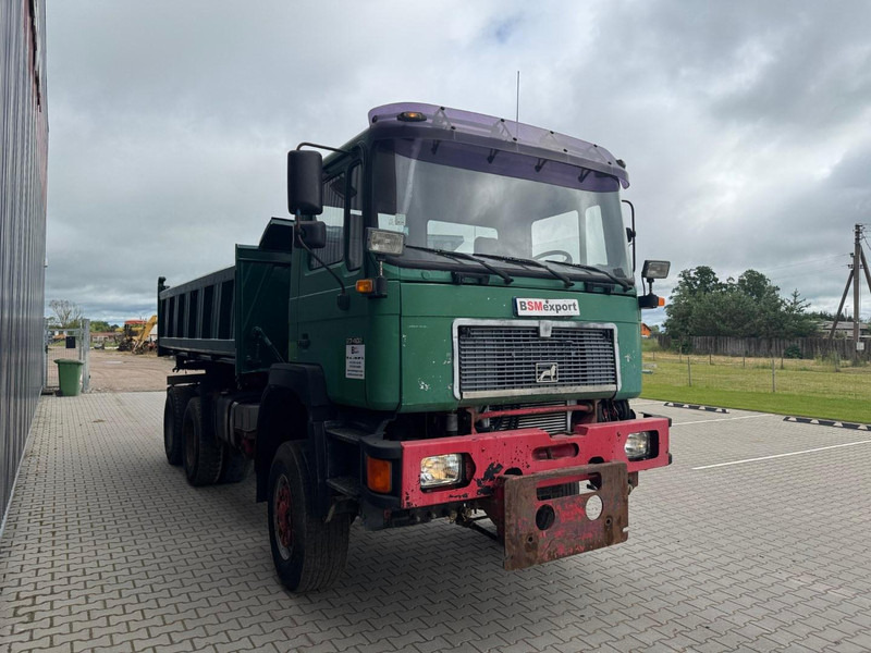 MAN 27.402, 6x6 - Autocarro ribaltabile: foto 2 MAN 27.402, 6x6 - Autocarro ribaltabile: foto 2