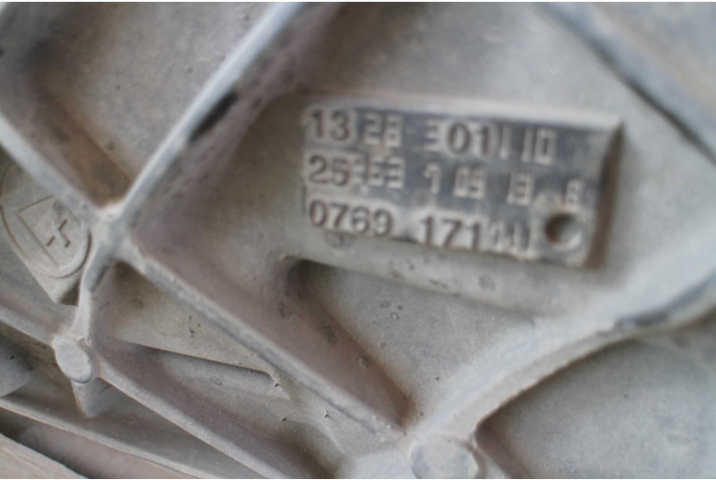 MAN ZF 12 AS 2130TD gearbox for MAN truck tractor - Cambio per Camion: foto 5 MAN ZF 12 AS 2130TD gearbox for MAN truck tractor - Cambio per Camion: foto 5