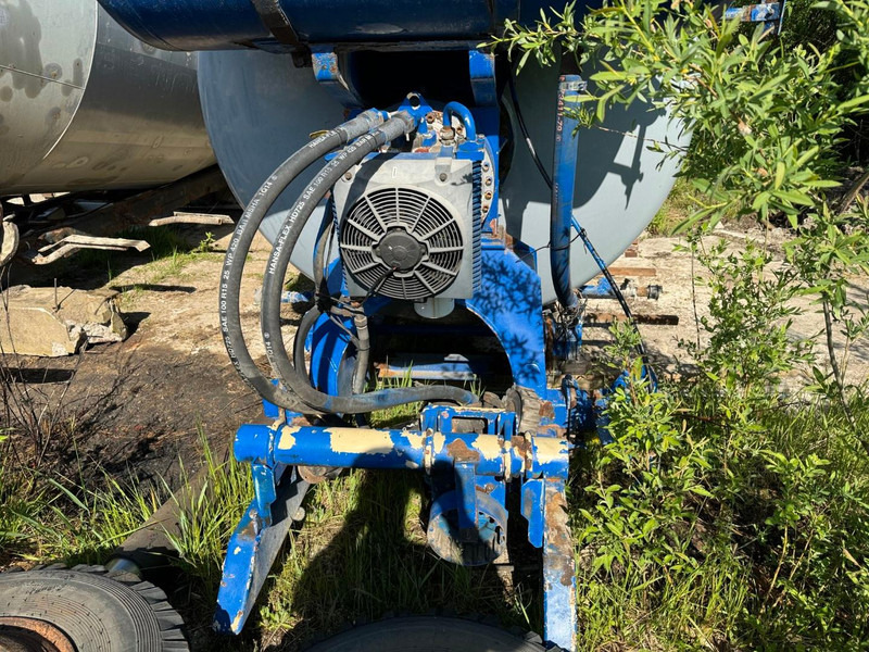 Mercedes-Benz Actros, MAN. 10 x pieces mixer. 9-10 m3 - Autobetoniera: foto 5 Mercedes-Benz Actros, MAN. 10 x pieces mixer. 9-10 m3 - Autobetoniera: foto 5