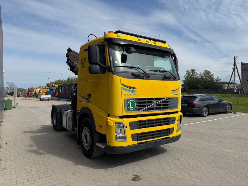 Volvo FH 12 +Hiab 220-5 + Remote control - Trattore stradale: foto 3 Volvo FH 12 +Hiab 220-5 + Remote control - Trattore stradale: foto 3