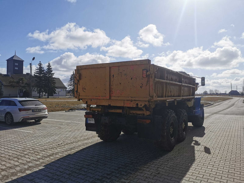 Ural Ural 4320 dump truck - Autocarro ribaltabile: foto 4 Ural Ural 4320 dump truck - Autocarro ribaltabile: foto 4
