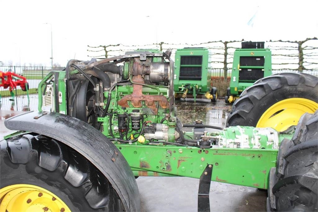John Deere 6000- 30 4 cyl. - Trattore: foto 5 John Deere 6000- 30 4 cyl. - Trattore: foto 5