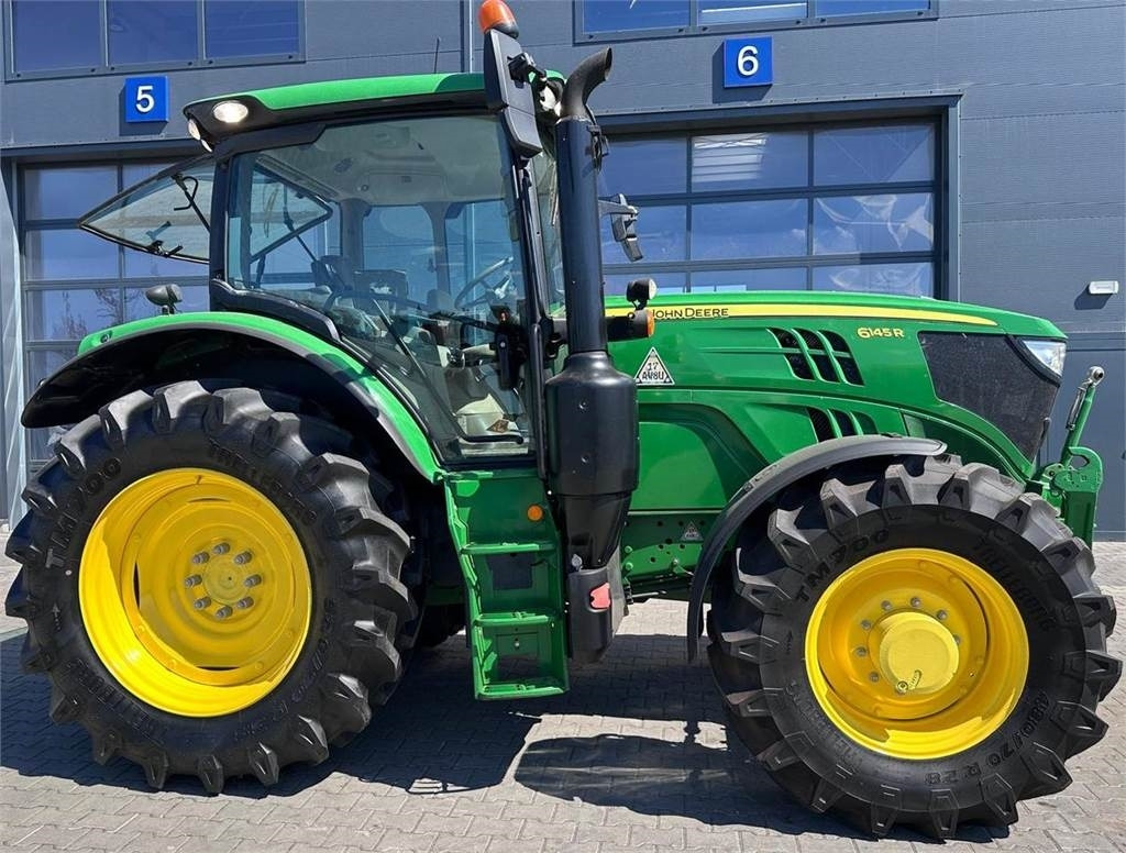 John Deere 6145R - Trattore: foto 2 John Deere 6145R - Trattore: foto 2