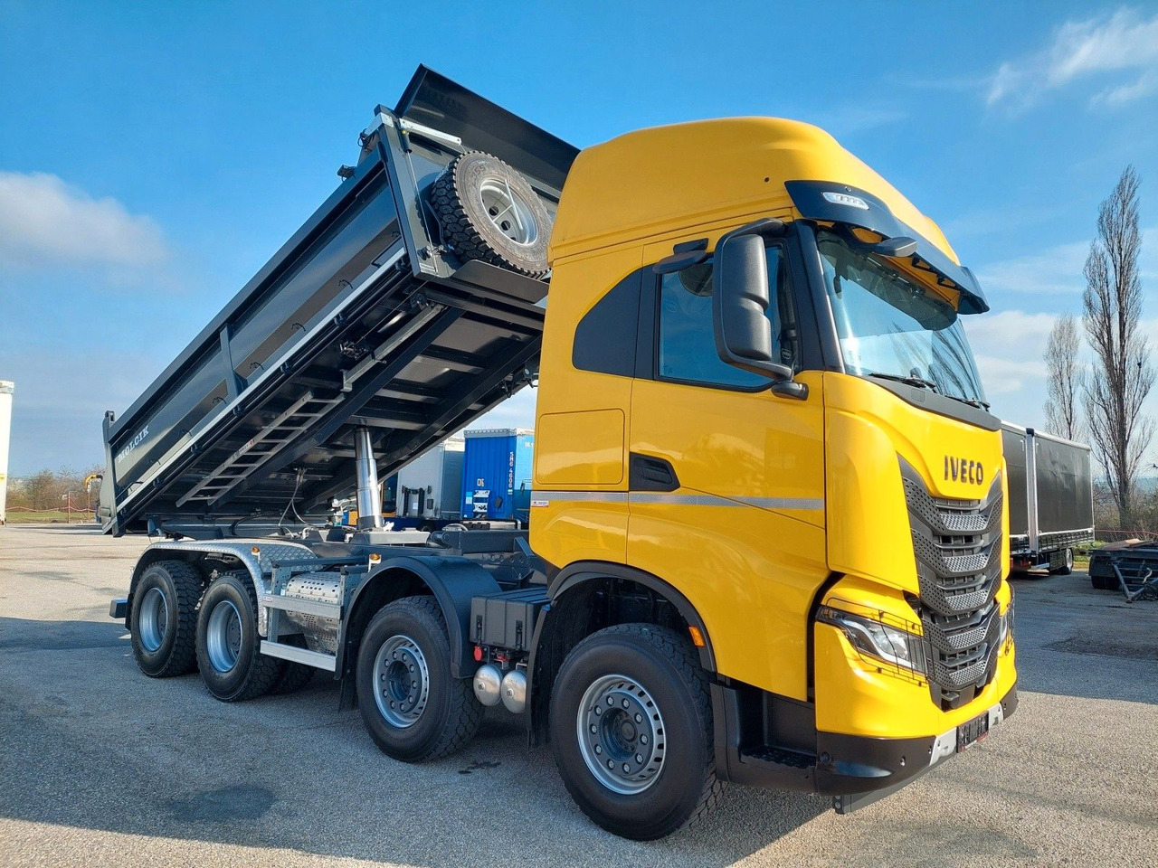 Iveco AS360X53Z Stralis X-WAY 8x4 Bordmatik - Autocarro ribaltabile: foto 2 Iveco AS360X53Z Stralis X-WAY 8x4 Bordmatik - Autocarro ribaltabile: foto 2