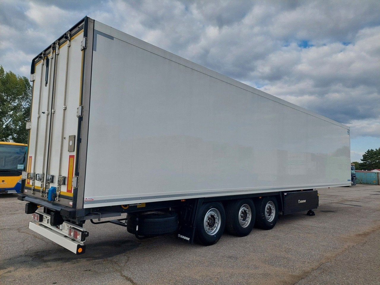 Krone SD Thermo King SLXi 300 - Semirimorchio frigorifero: foto 4 Krone SD Thermo King SLXi 300 - Semirimorchio frigorifero: foto 4