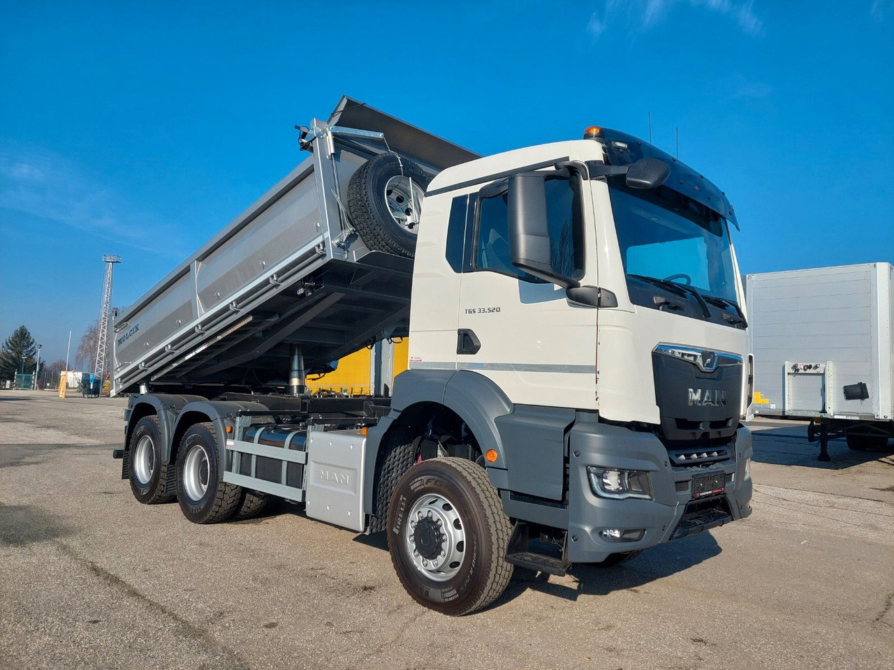 MAN TGS 35.520 6X6 BB CH - Autocarro ribaltabile: foto 2 MAN TGS 35.520 6X6 BB CH - Autocarro ribaltabile: foto 2