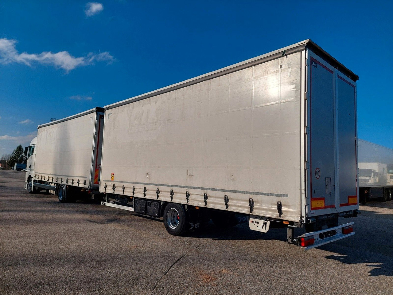 MAN TGX 18.470 LL + Gniotpol G-4080 120 m3 Durchbar - Camion centinato: foto 3 MAN TGX 18.470 LL + Gniotpol G-4080 120 m3 Durchbar - Camion centinato: foto 3