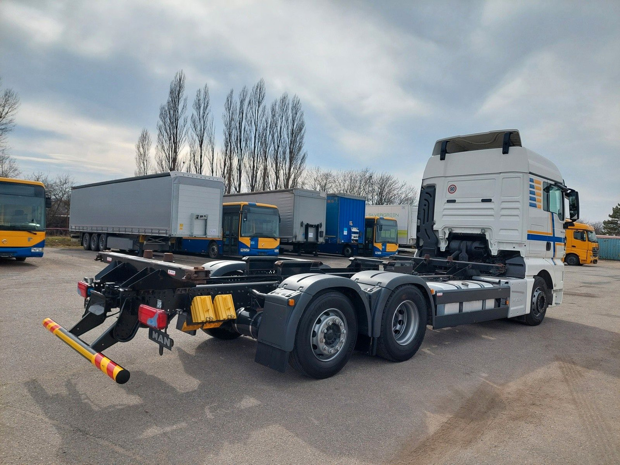 MAN TGX 26.460 LL 6x2/2 - Autocarro portacontainer/ Caisse interchangeable: foto 4 MAN TGX 26.460 LL 6x2/2 - Autocarro portacontainer/ Caisse interchangeable: foto 4